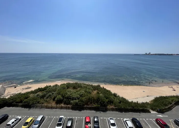 L'artimon - 2 Etoiles Face Parking *